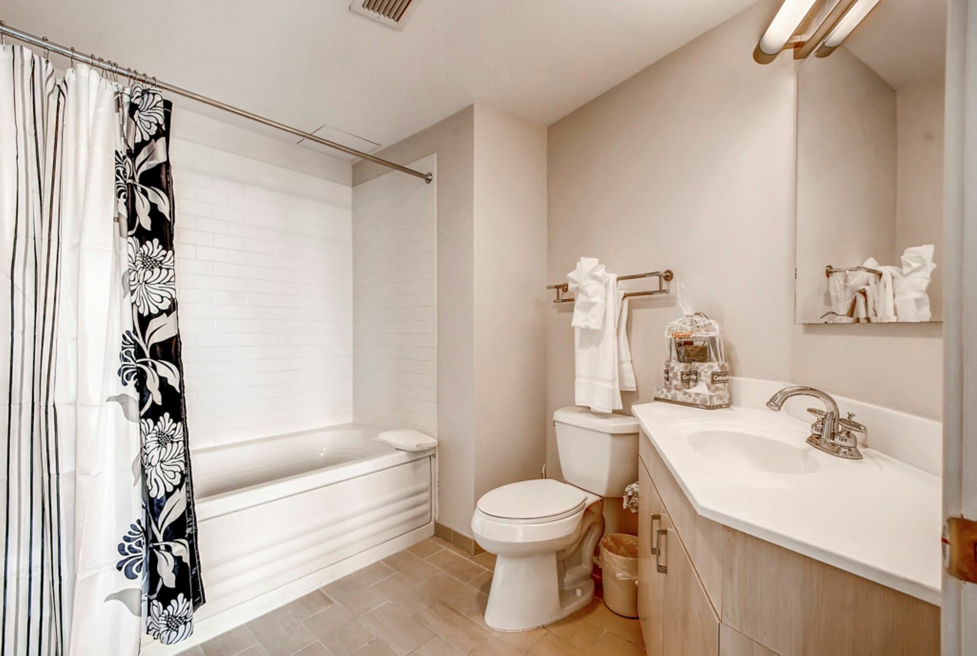 Global Luxury Suites At Boston Garden Exterior photo